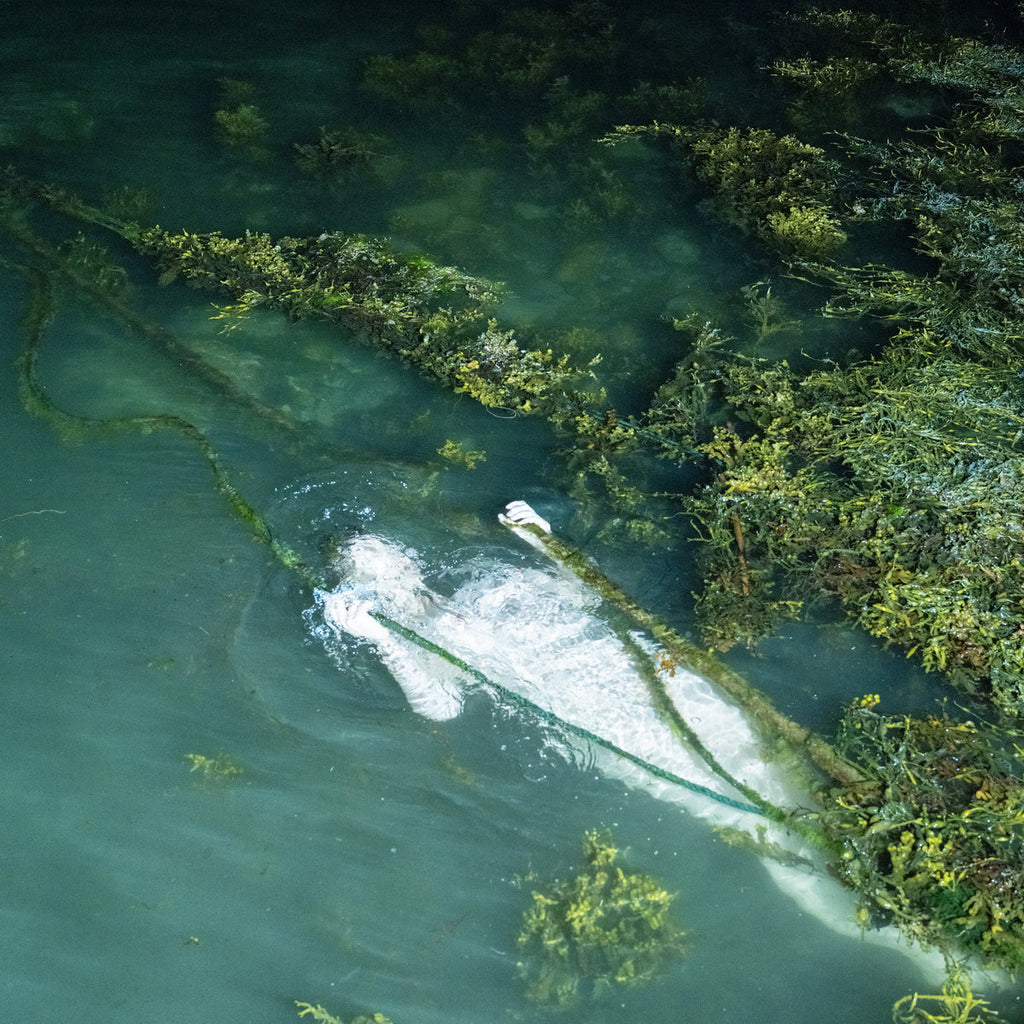 Pietu Arvola – Meidän Täytyy Valvoa Jottemme Nukkuisi, Sillä Maailma On Liukas